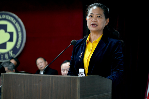 中南大学校长田红旗